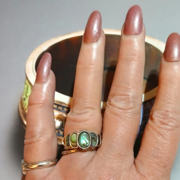 VTG Nevada Silver Mine Sterling Abalone Ring - Picture 5 of 8